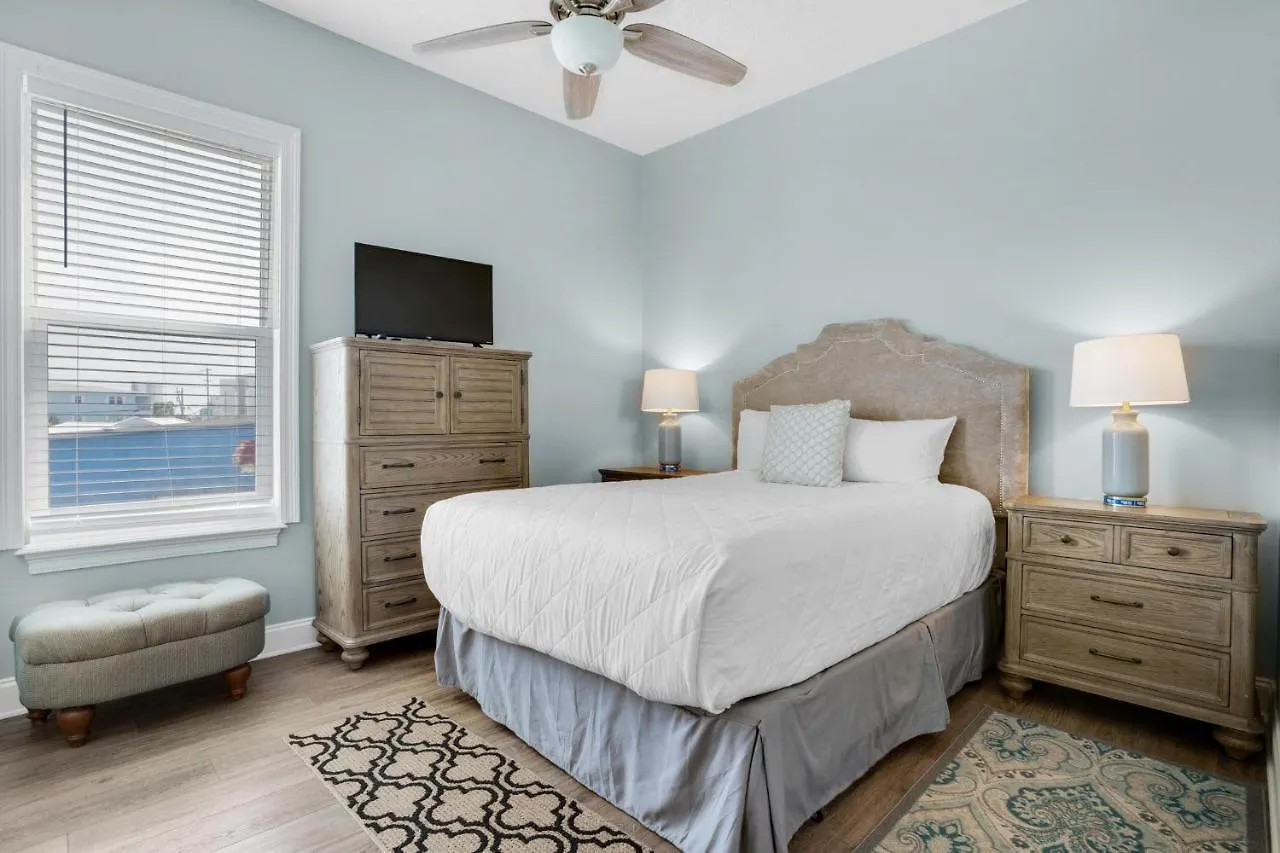 Vista Del Mar I - Best Day 202 Panama City Beach Holiday home